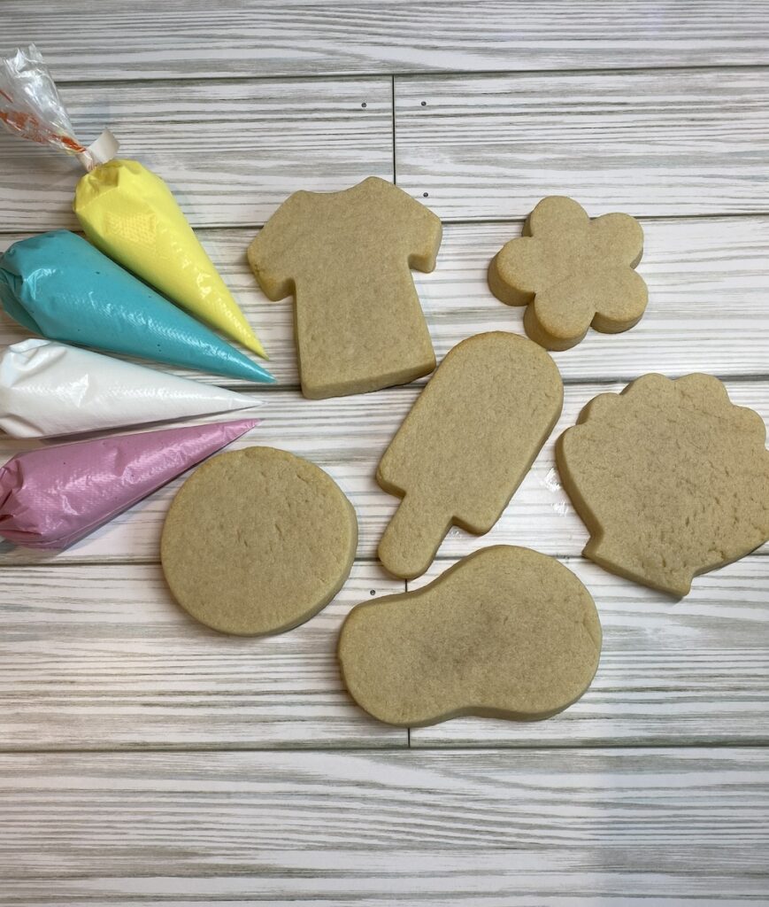 Cookie decorating with royal icing